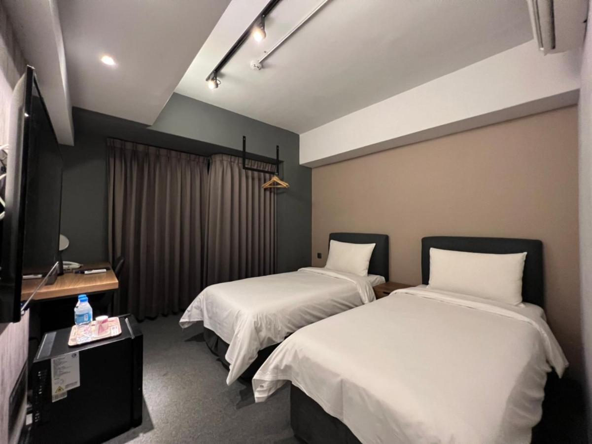 Doudian Ddinn Hotel Taichung Exterior foto