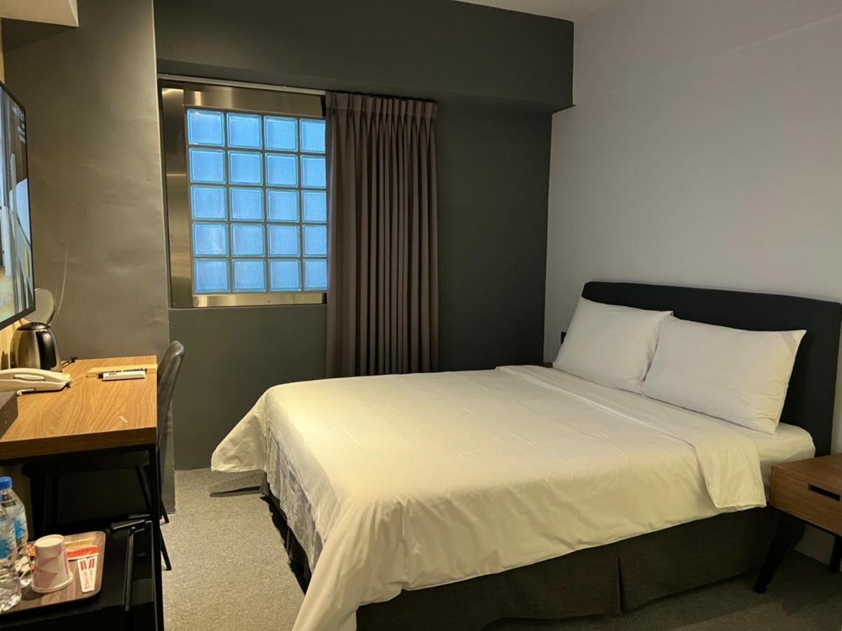 Doudian Ddinn Hotel Taichung Exterior foto