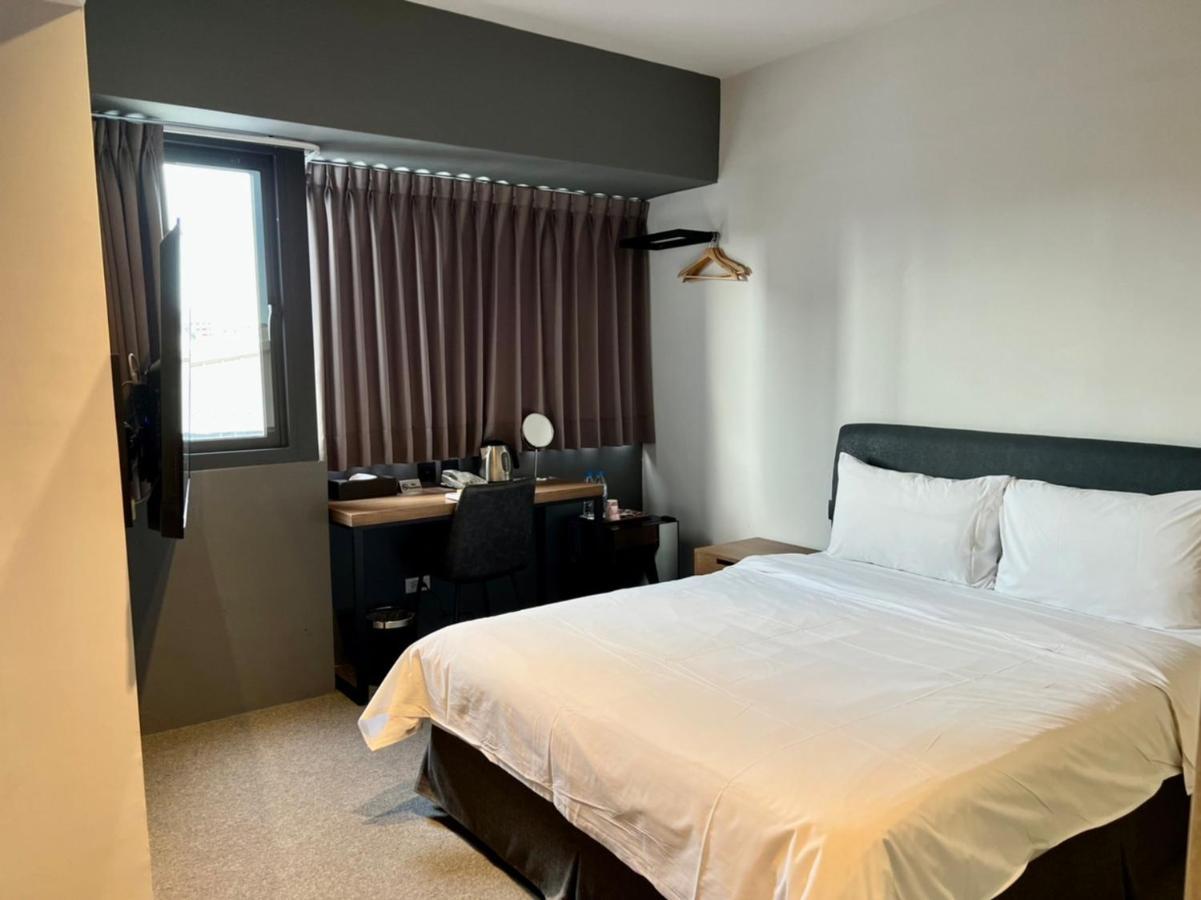 Doudian Ddinn Hotel Taichung Exterior foto