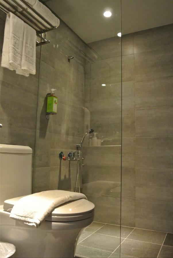 Doudian Ddinn Hotel Taichung Exterior foto